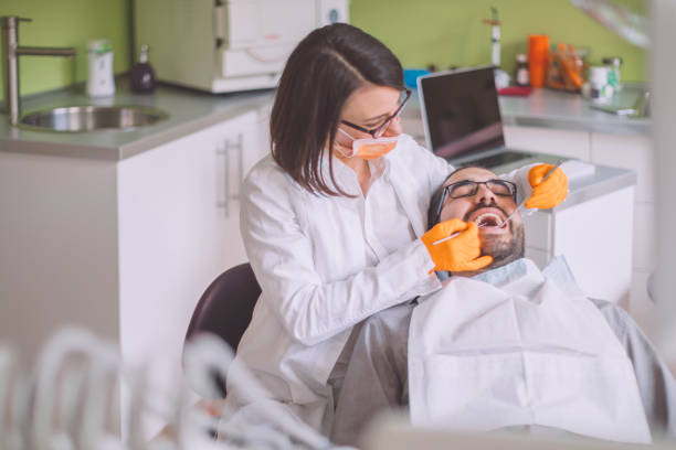 Best Emergency Gum Treatment in Temperance, MI